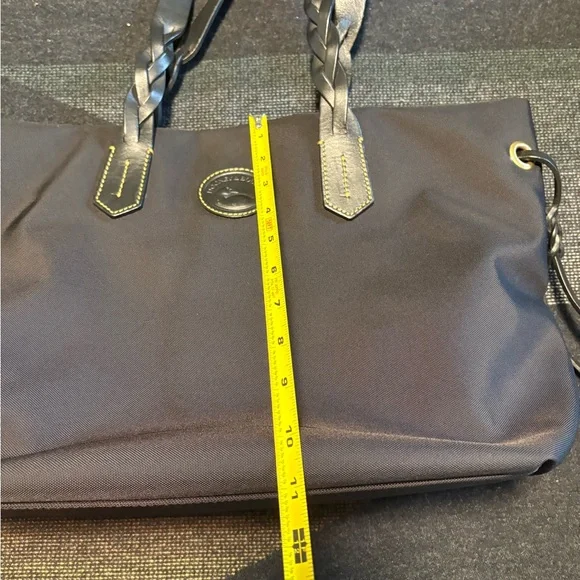 Classic Dooney and Bourke Nylon Black Tote Bag - Picture 9 of 11